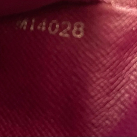 Louis Vuitton | Cassis Epi Eugenie Portefeuille Trifold Wallet - Picture 12 of 13